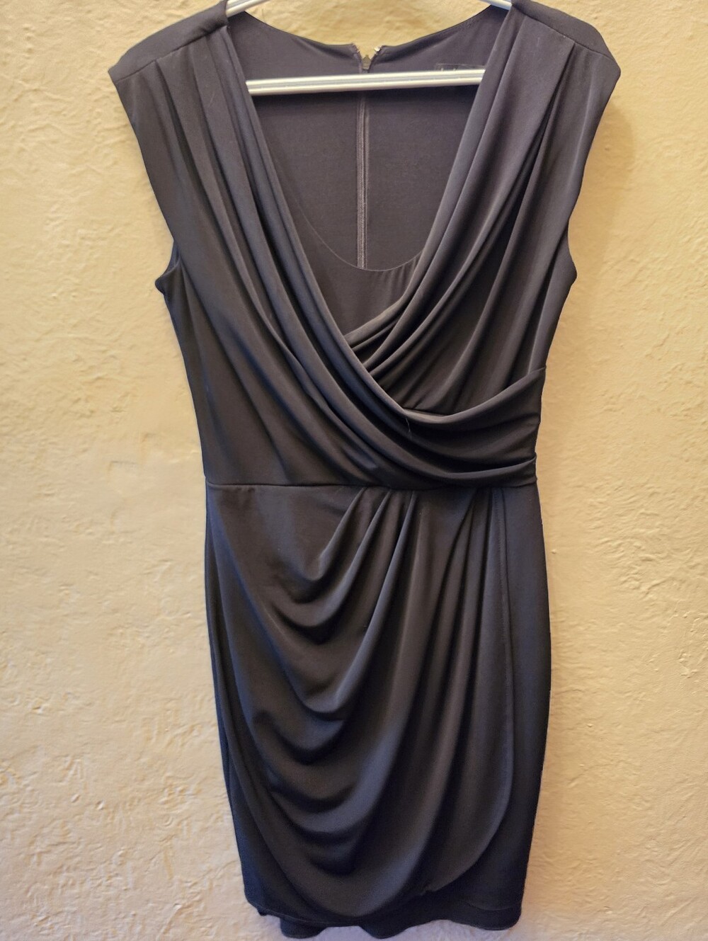 Le Château Y2K-style Black Draped Cowl Neck Ruched Cocktail Dress Made Canada M